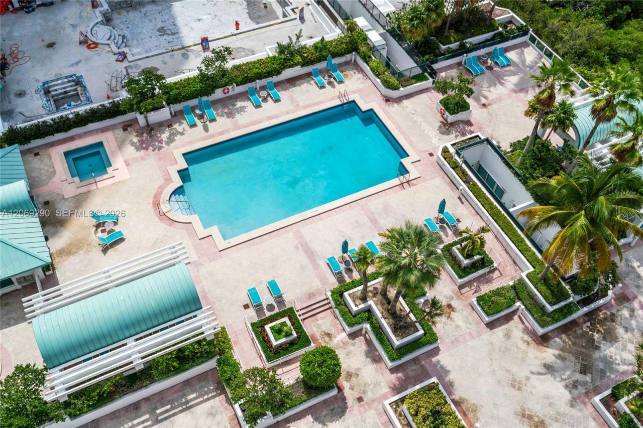 16500 Collins Ave , Unit 1752, Sunny Isles Beach, FL 33160 Photo