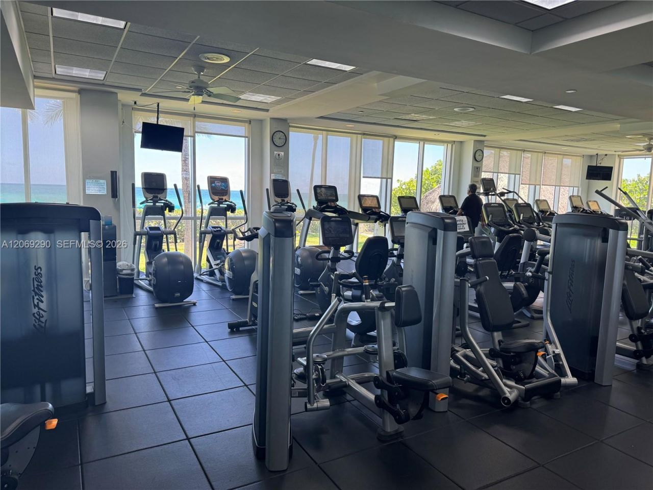 16500 Collins Ave , Unit 1752, Sunny Isles Beach, FL 33160 Photo