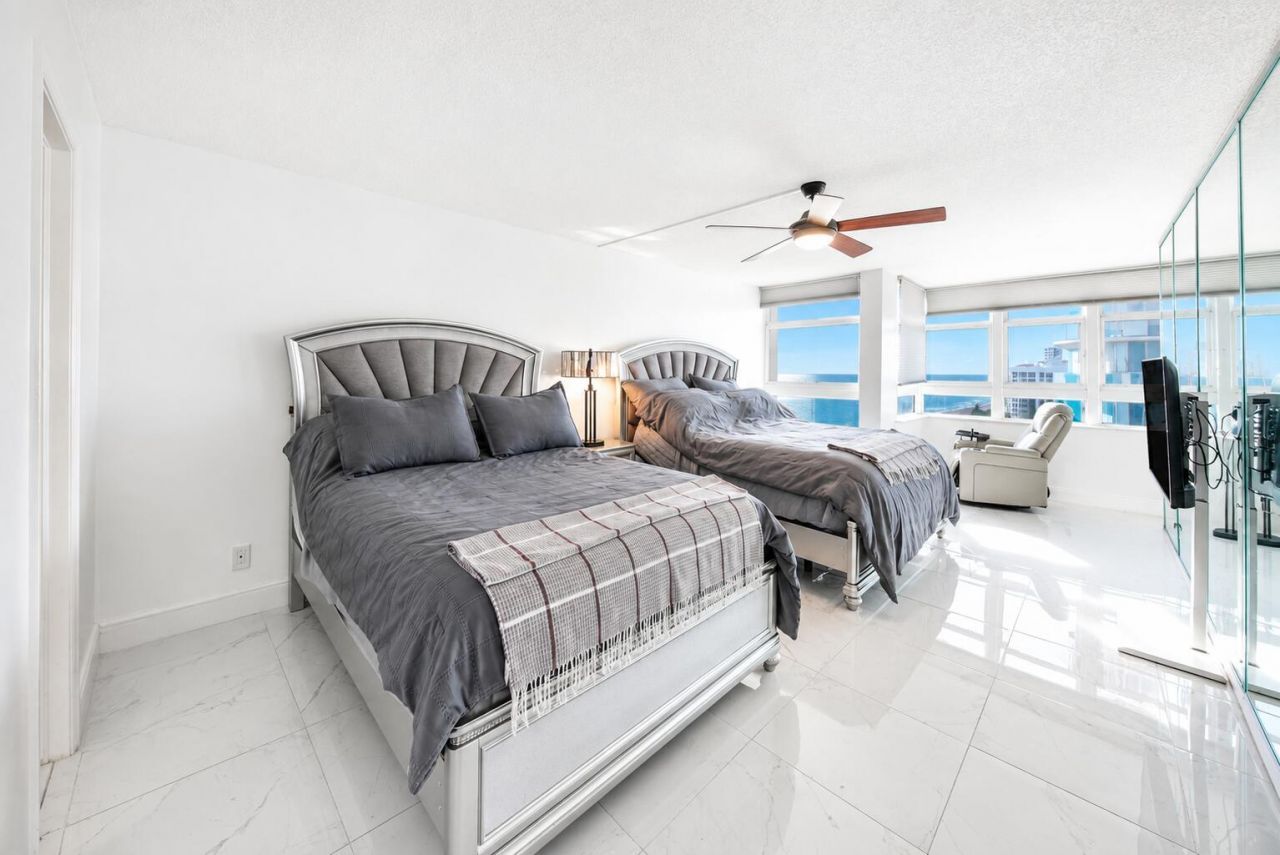 1370 S Ocean Boulevard, Unit 1703, Pompano Beach, FL 33062 Photo