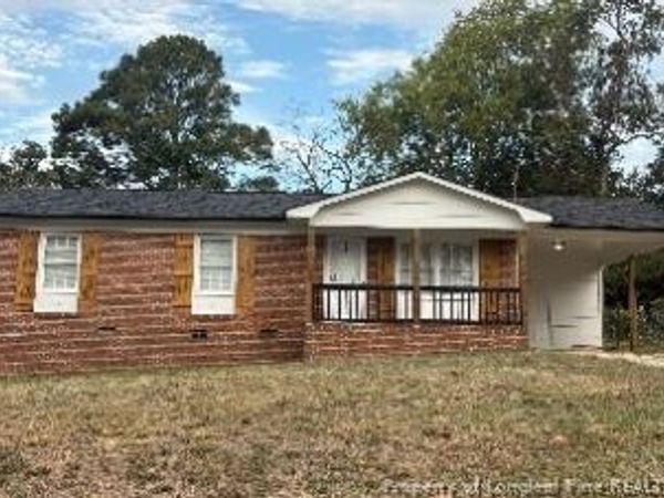 2614 Dumfries Drive, Fayetteville, NC 28306