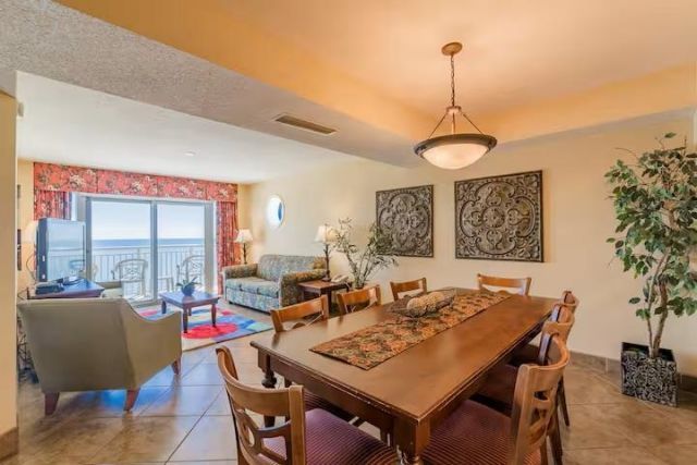 123 Ocean Blvd. Photo 37