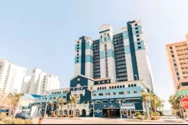 123 Ocean Blvd. Photo 8