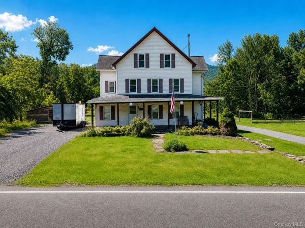 398 Lake Road , Hunter, NY 12442
