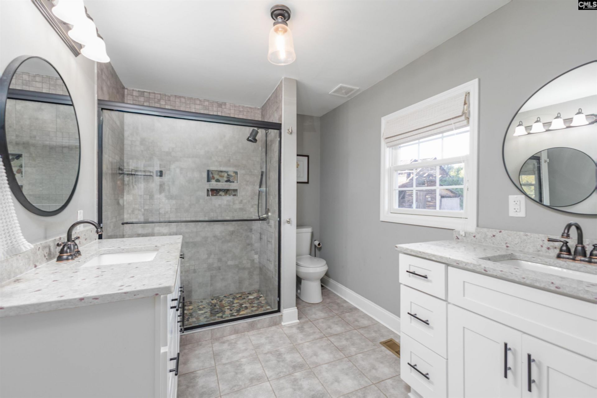 530 Fort Street Photo 25