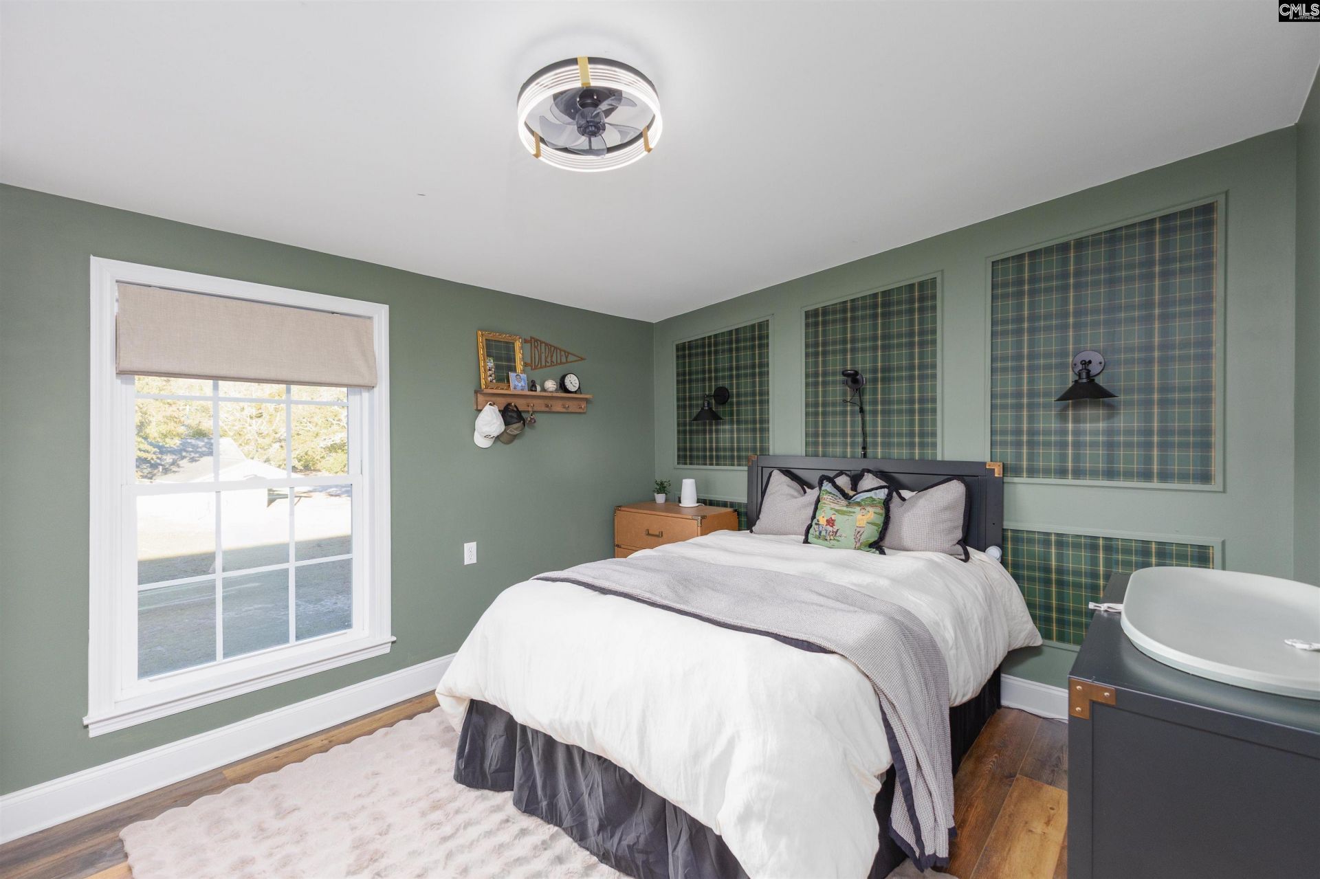 530 Fort Street Photo 36