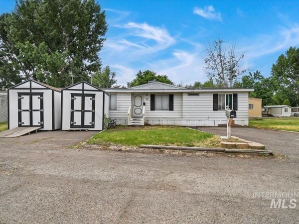 265 E 10th N, Mountain Home, ID 83647