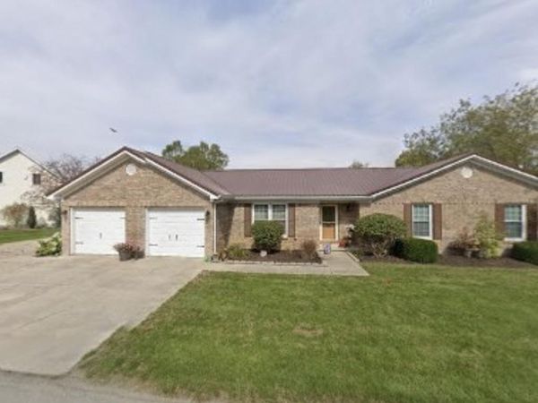 115 E Lake Road, Geneva, IN 46740