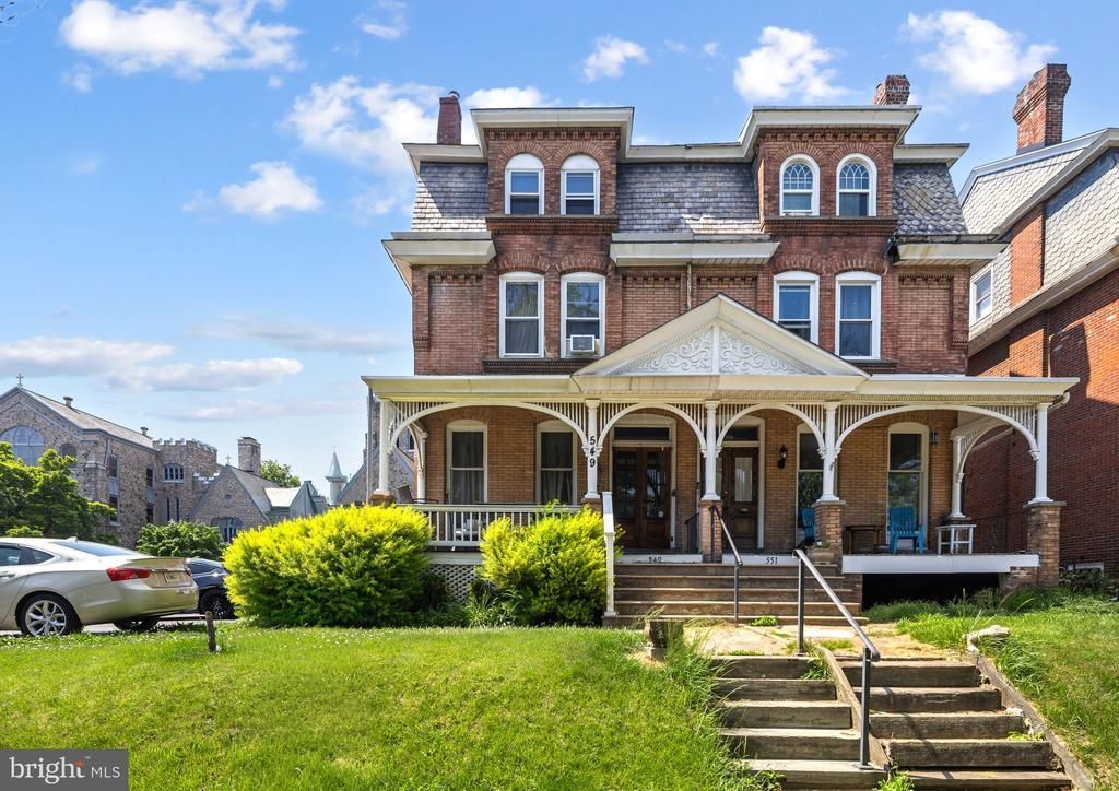 549 HAWS AVENUE , NORRISTOWN, PA 19401