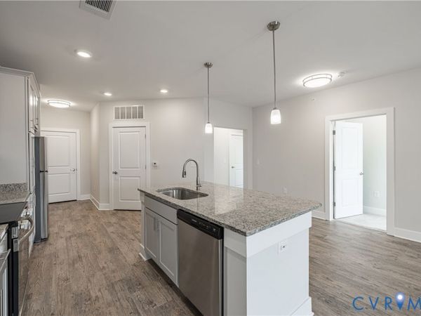 10525 Stony Bluff Drive, Unit 102, Ashland, VA 23005