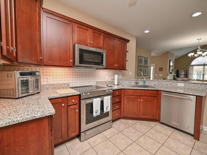 667 Albany Way, Marion, OH 43302 Photo 13