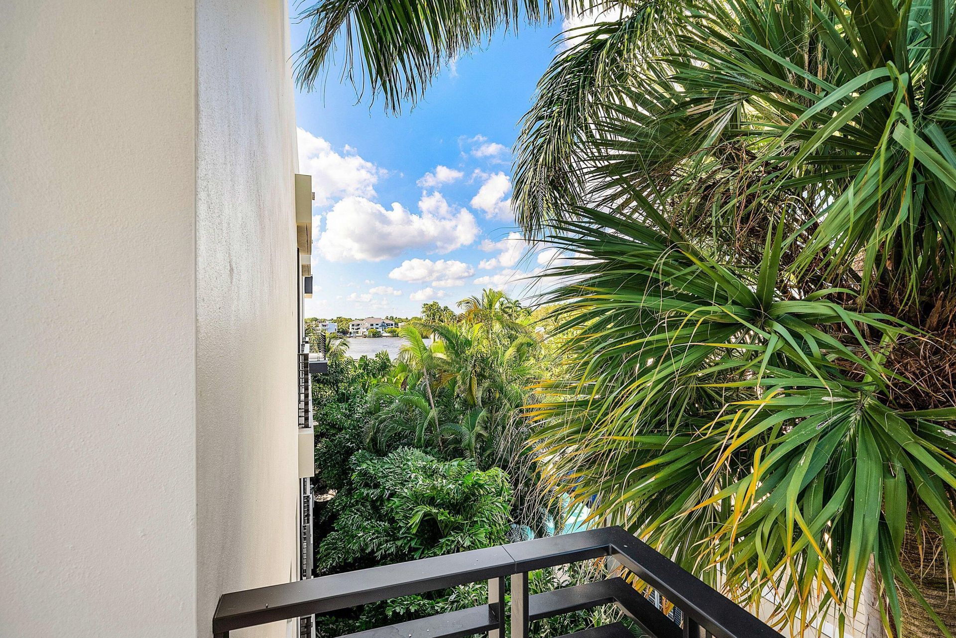 810 Andrews Avenue, Delray Beach, FL 33483 Photo
