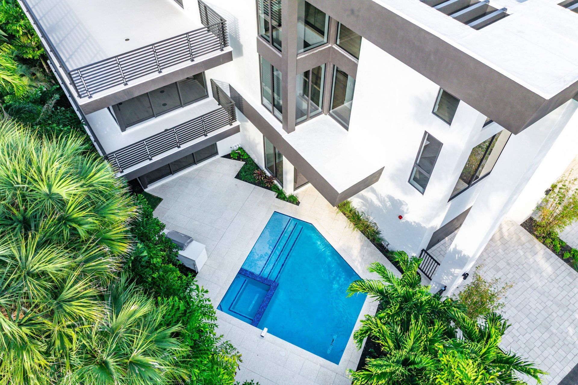 810 Andrews Avenue, Delray Beach, FL 33483 Photo