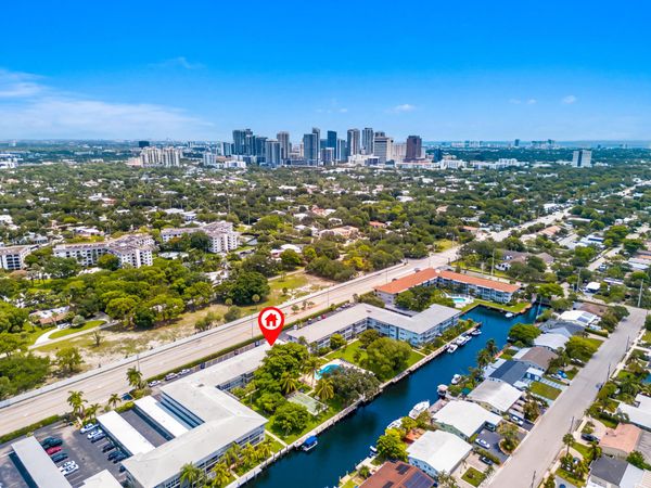 1100 SW 12th Street, Unit 208, Fort Lauderdale, FL 33315