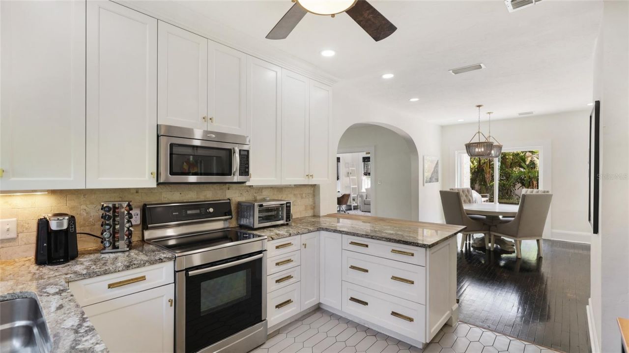 2327 7th Avenue W, Bradenton, FL 34205 Photo