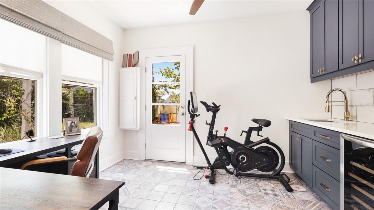 2327 7th Avenue W, Bradenton, FL 34205 Photo