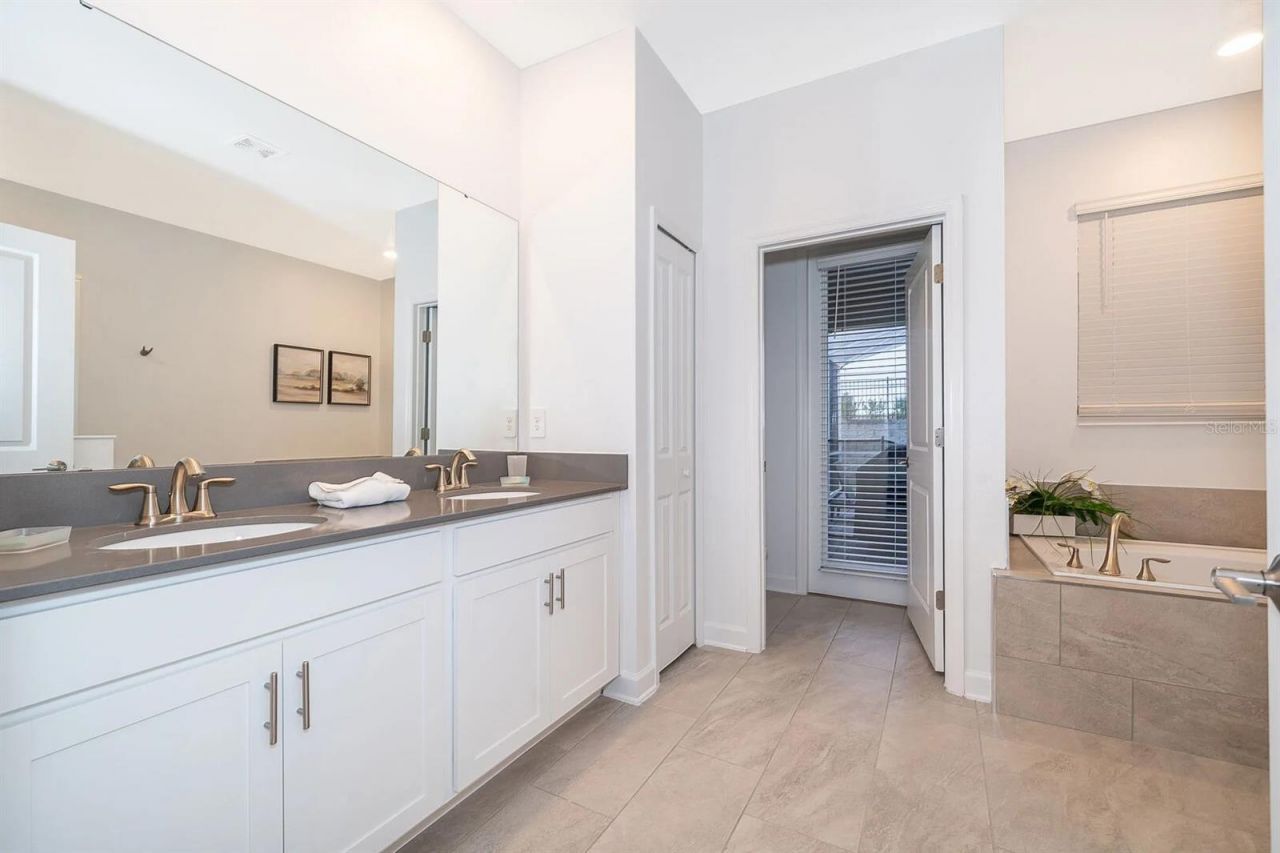9056 Sommerset Hills Drive , Davenport, FL 33896 Photo