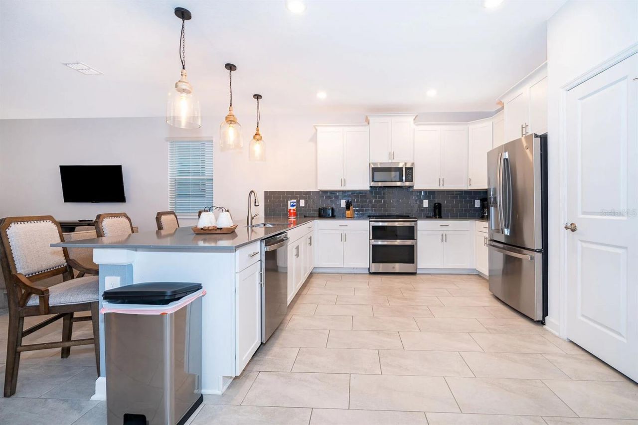 9056 Sommerset Hills Drive , Davenport, FL 33896 Photo