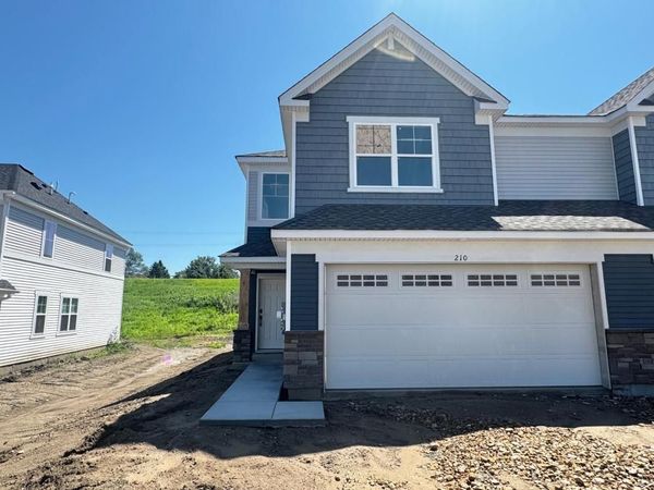 210 Huntington Drive, Waconia, MN 55387