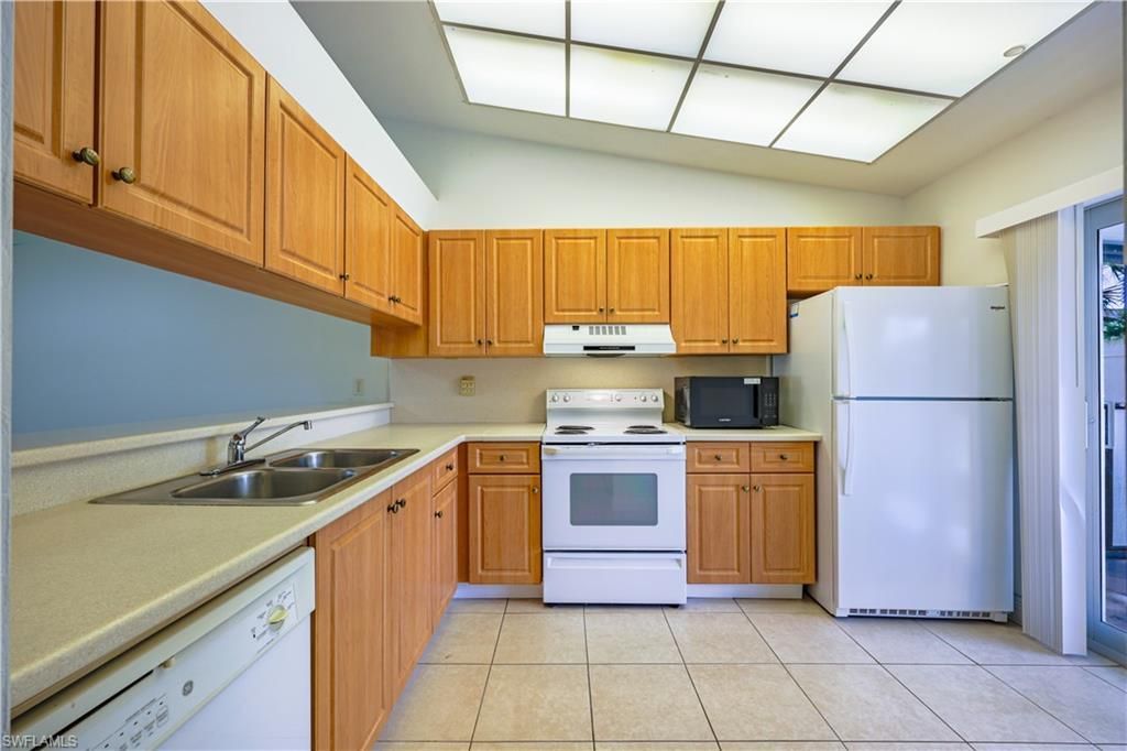 4230 Jack Frost Ct, Unit 4402, Naples, FL 34112 Photo