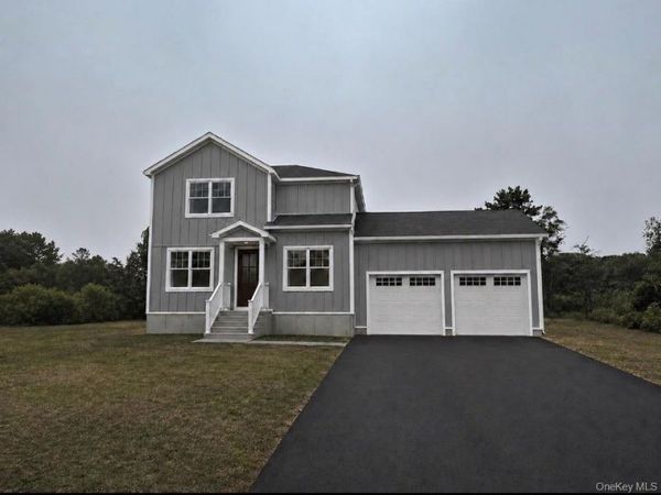 62 Shore Drive, Mastic Beach, NY 11951