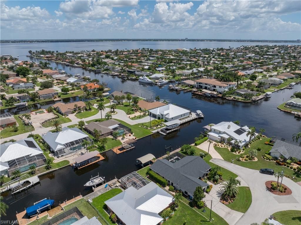 2668 SE 19th Ave, Cape Coral, FL 33904 Photo