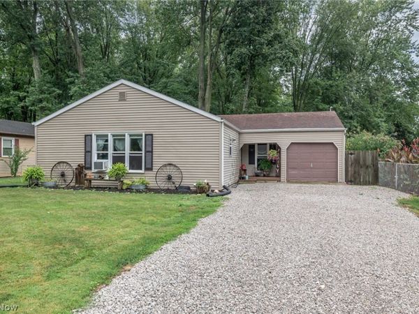 4433 Howard Drive , Vermilion, OH 44089