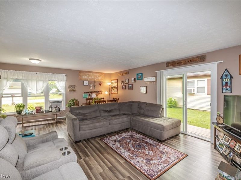 4433 Howard Drive , Vermilion, OH 44089 Photo 11