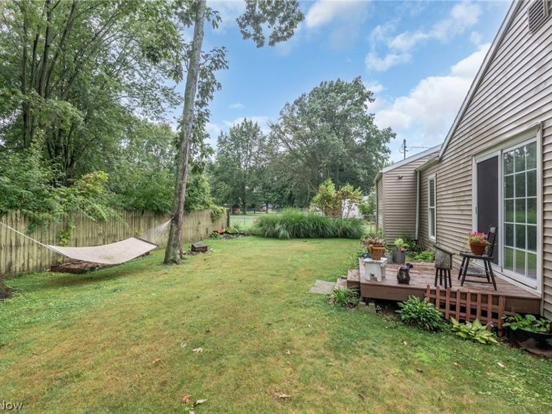 4433 Howard Drive , Vermilion, OH 44089 Photo 4