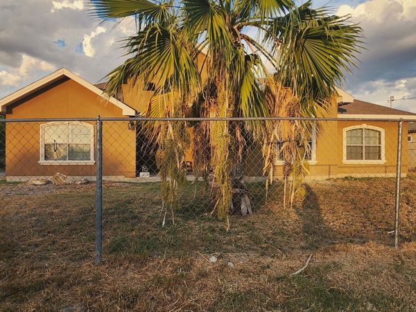 3038 ALAMO ST, Eagle Pass, TX 78852