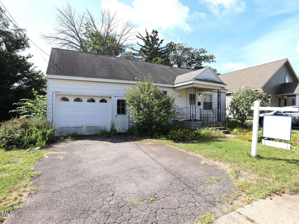 2116 Neil Street, Schenectady, NY 12306