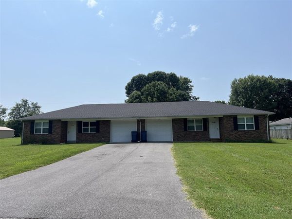 925 Parkland Way , Bowling Green, KY 42103