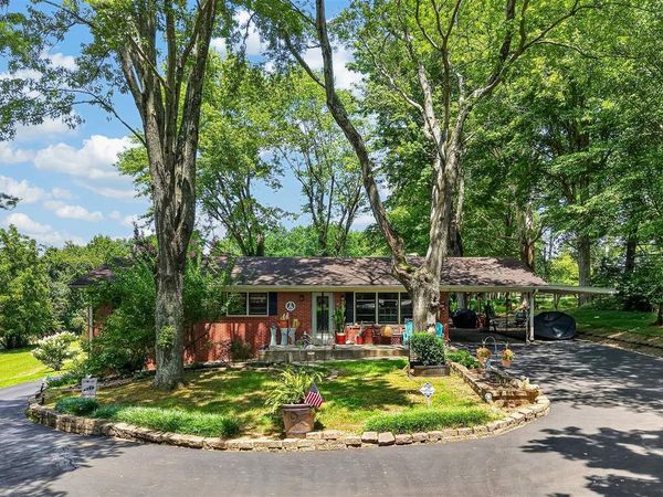 5432 Cemetary Road , Bowling Green, KY 42103