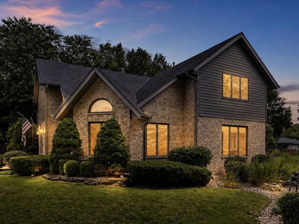 432 Jennifer Ave, Burlington, WI 53105