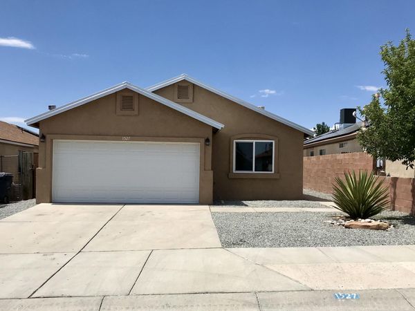 1527 Silent Meadows Place SW, Albuquerque, NM 87121