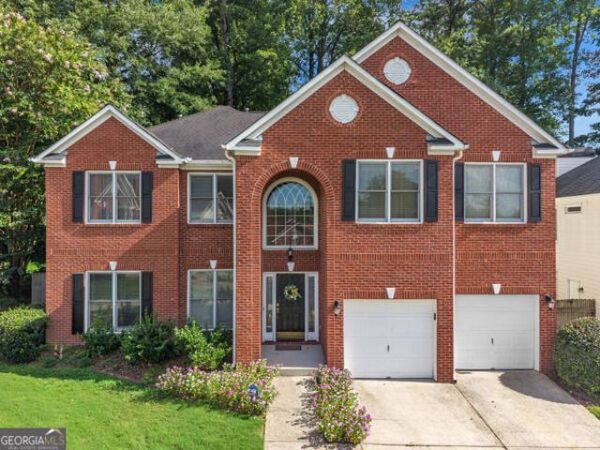 256 Ennisbrook Dr SE, Smyrna, GA 30082