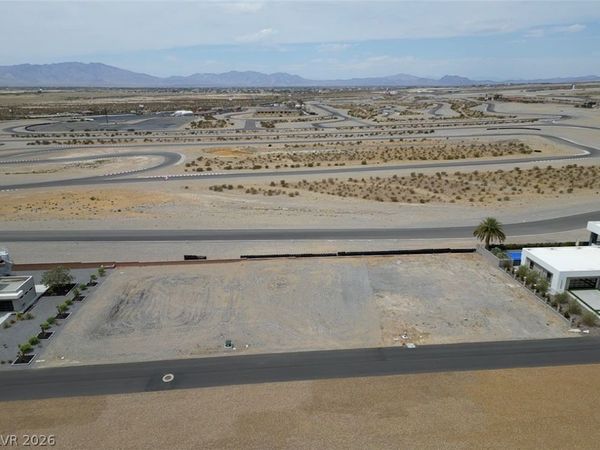 3320 S Spring Mountain Boulevard, Pahrump, NV 89048