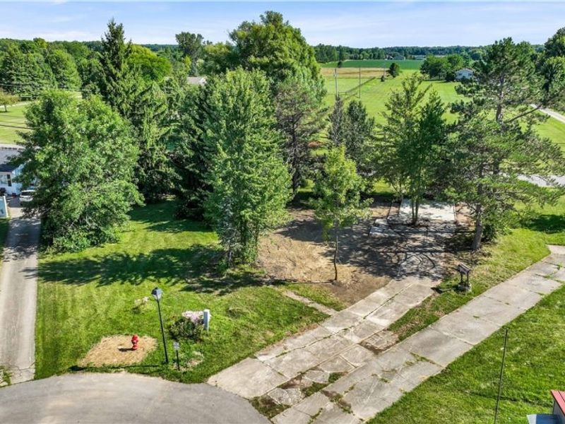 468 Stallion Court , Lagrange, OH 44050 Photo 20