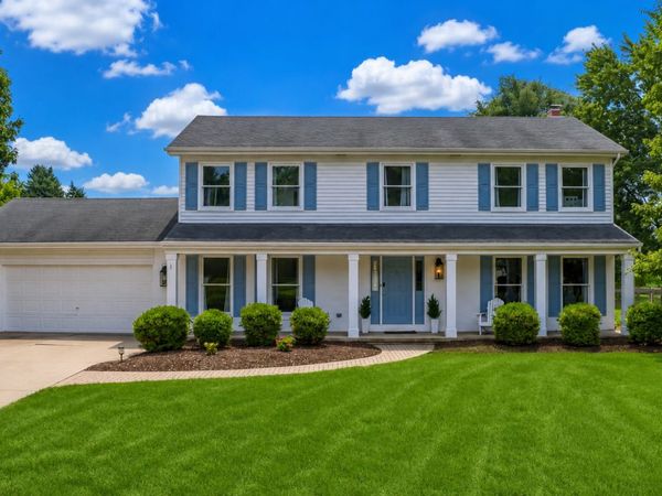 40W679 White Fence Way , St. Charles, IL 60175