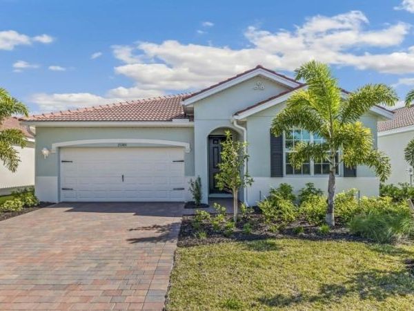 18232 Water Crossing DR, NORTH FORT MYERS, FL 33917