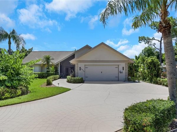 3036 Round Table LN , NAPLES, FL 34112