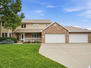 1930 Davenport Drive, Lincoln, NE 68512