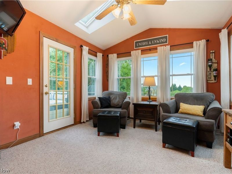 6633 Olde Stone Circle NE, Canton, OH 44721 Photo 12