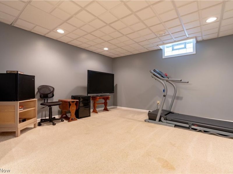 6633 Olde Stone Circle NE, Canton, OH 44721 Photo 43