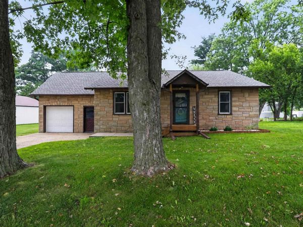 143 N 5th Street, Evansville, WI 53536