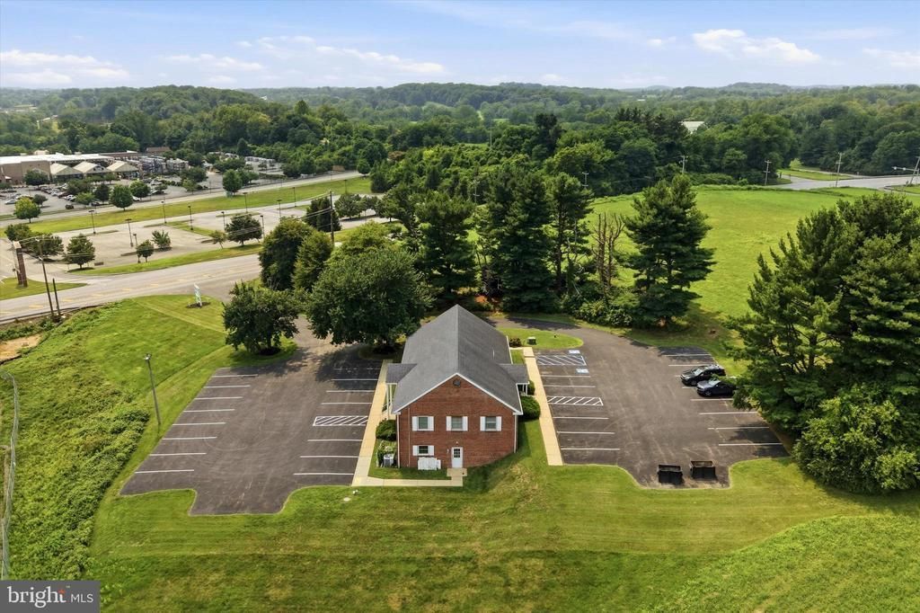 1284 GAP NEWPORT PIKE , AVONDALE, PA 19311