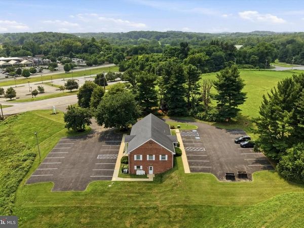 1284 GAP NEWPORT PIKE , AVONDALE, PA 19311