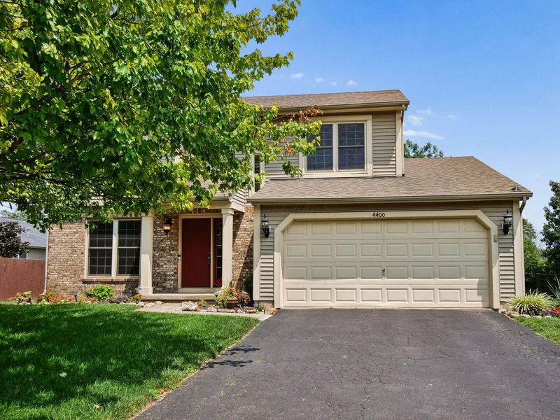 4400 DEVERON Court, Grove City, OH 43123 Photo 2