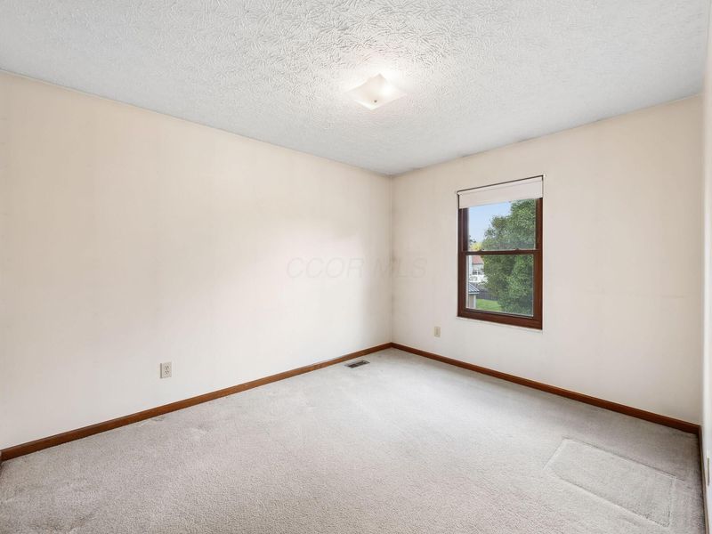 4400 DEVERON Court, Grove City, OH 43123 Photo 30