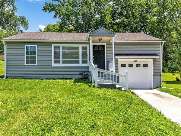 4123 N Cleveland Avenue, Kansas City, MO 64117