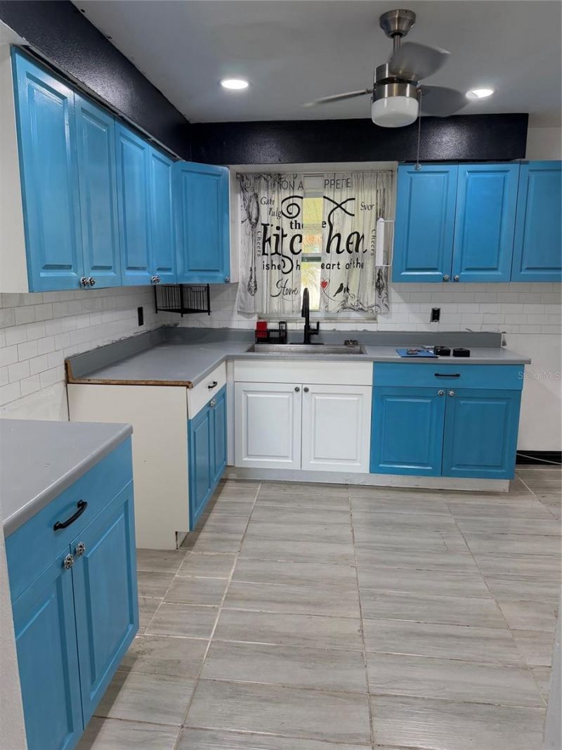 501 Palm Avenue N, Saint Petersburg, FL 33703 Photo